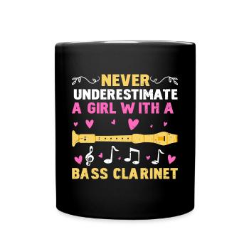 Ne sous-estimez jamais une fille avec une clarinette basse - Mug uni - noir - Devant
