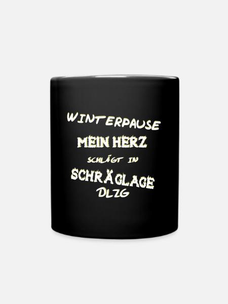 Winterpause, mein Herz schlägt in Schräglage, DLZG - Tasse einfarbig - Schwarz