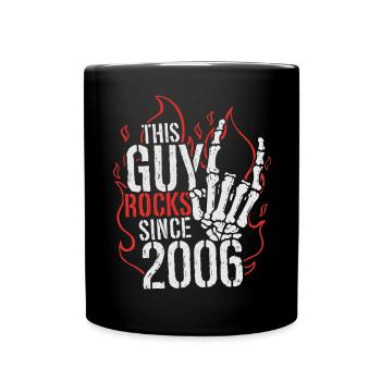 Ce mec est rock depuis l’anniversaire du millésime 2006 - Mug uni - noir - Devant
