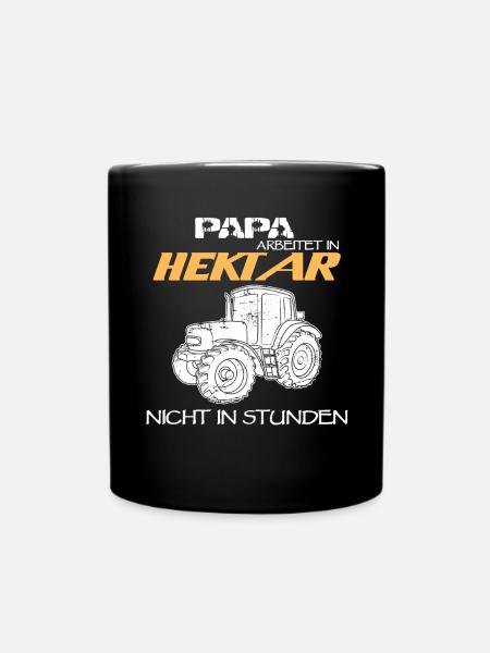 Papa Arbeitet In Hektar Landwirt - Tasse einfarbig - Schwarz