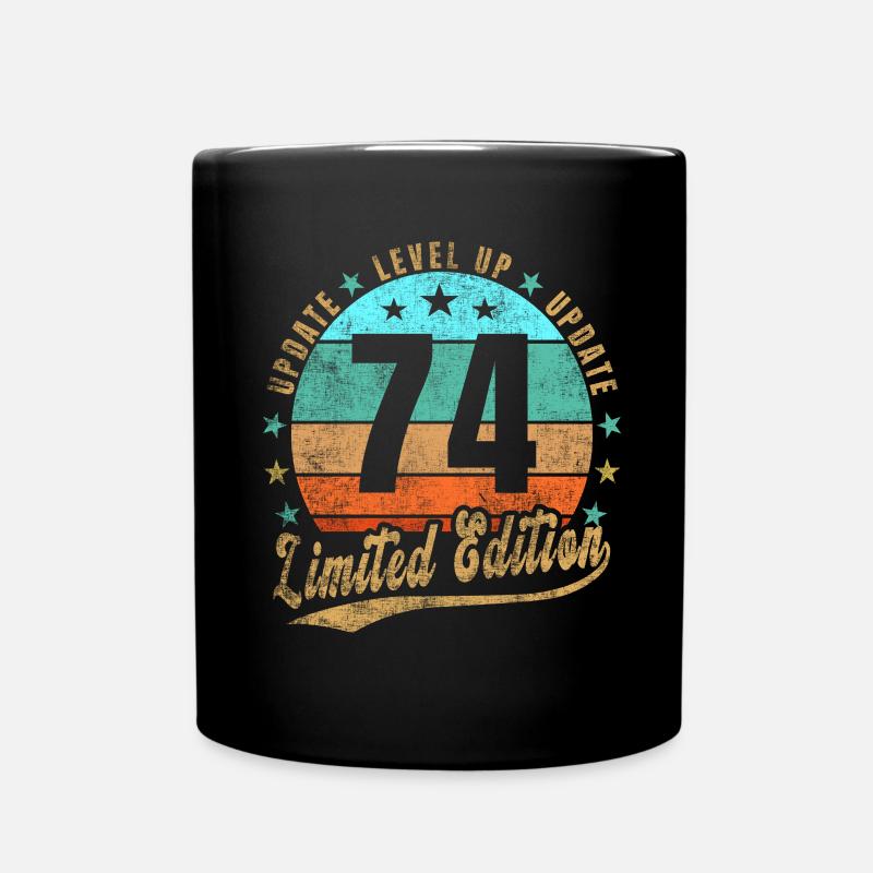 Mise à jour Level Up 74 Ans Édition Limitée Rétro - Mug uni - noir