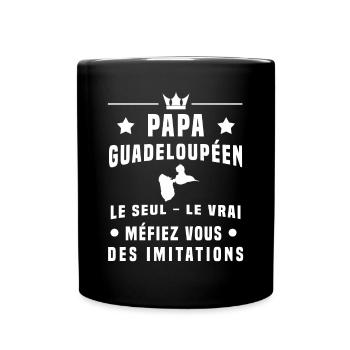 papa guadeloupéen homme méfiez vous imitations - Mug uni - noir - Devant