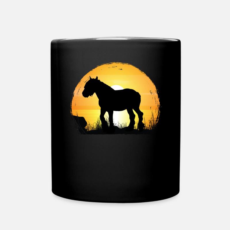 Coucher de soleil - Cheval belge - Mug uni - noir