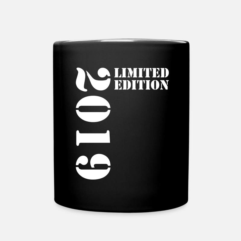 2019 Édition Limitée Anniversaire Cadeau Décoration - Mug uni - noir