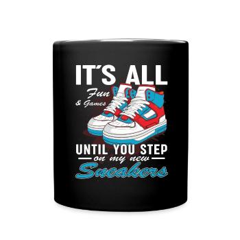Lustiger Sneaker -Sammler - Turnschuhe - Tasse einfarbig - Schwarz - Vorne