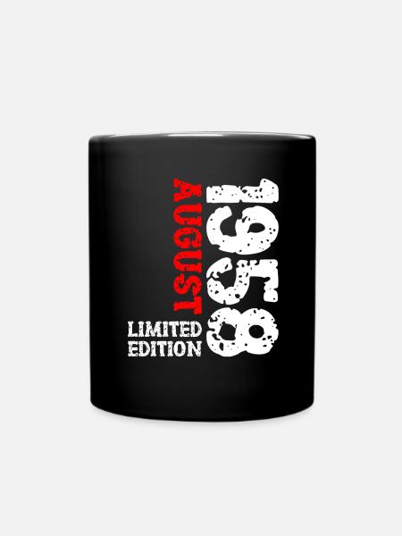 1958 August Limited Edition 65. Geburtstag Outfit - Tasse einfarbig - Schwarz