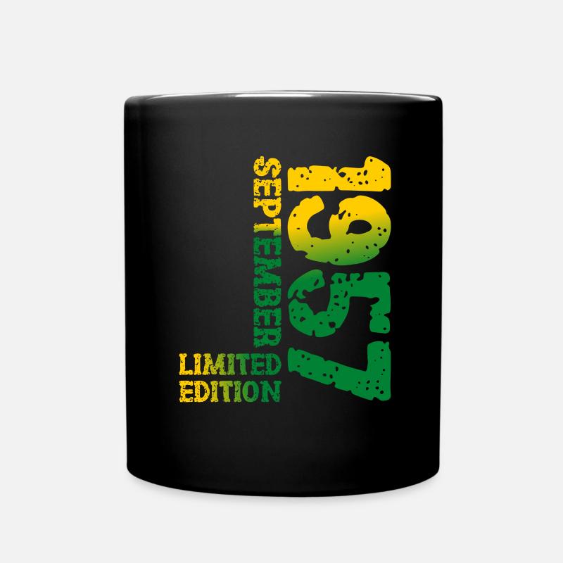 1957 September Limited Edition 66. Geburtstag Deko - Tasse einfarbig - Schwarz