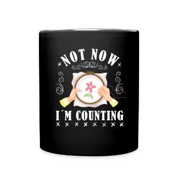 Ne faites pas de point de croix maintenant je compte le point de croix - Mug uni - noir - Devant