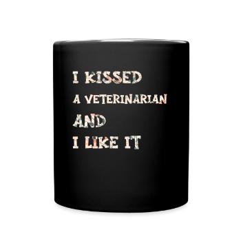 J’ai embrassé un vétérinaire et je l’aime vétérinaire - Mug uni - noir - Devant
