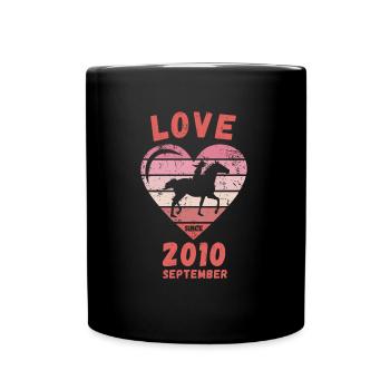 Love Pferde Reiten Geburtstag September 2010 - Tasse einfarbig - Schwarz - Vorne