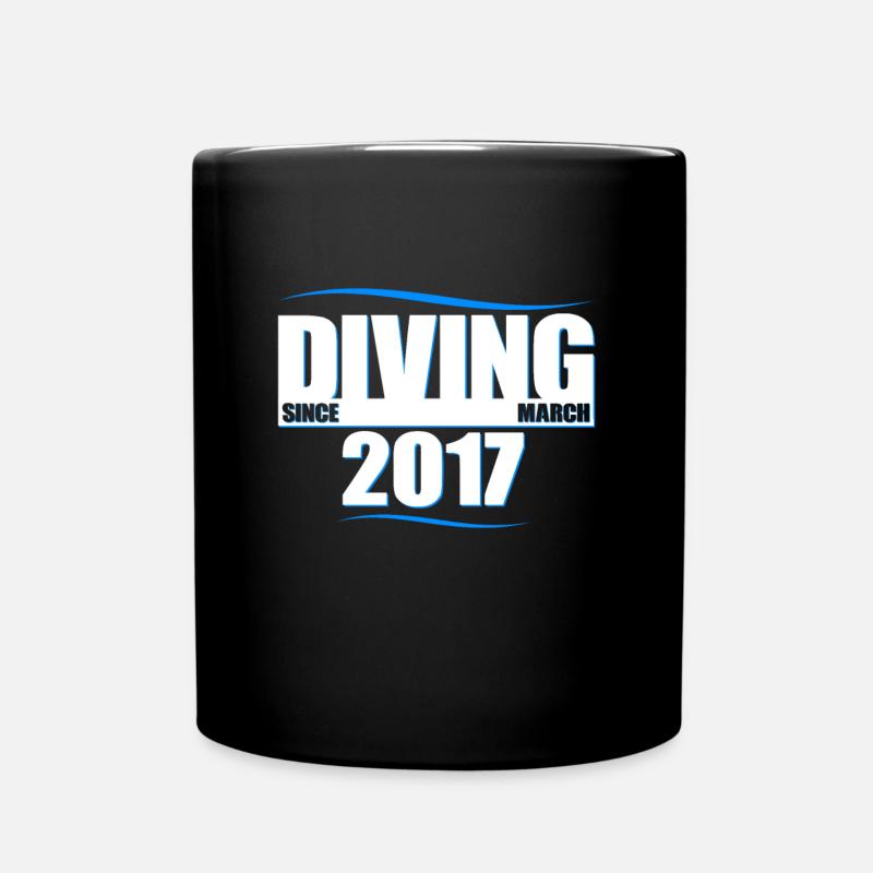 Anniversaire du plongeur - Plongée depuis mars 2017 - Mug uni - noir
