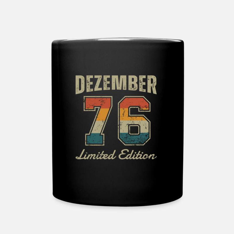 Geburtstag: Dezember 1976 - Limited Edition Retro - Tasse einfarbig - Schwarz