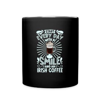 Souriez avec un café irlandais - Mug uni - noir - Devant
