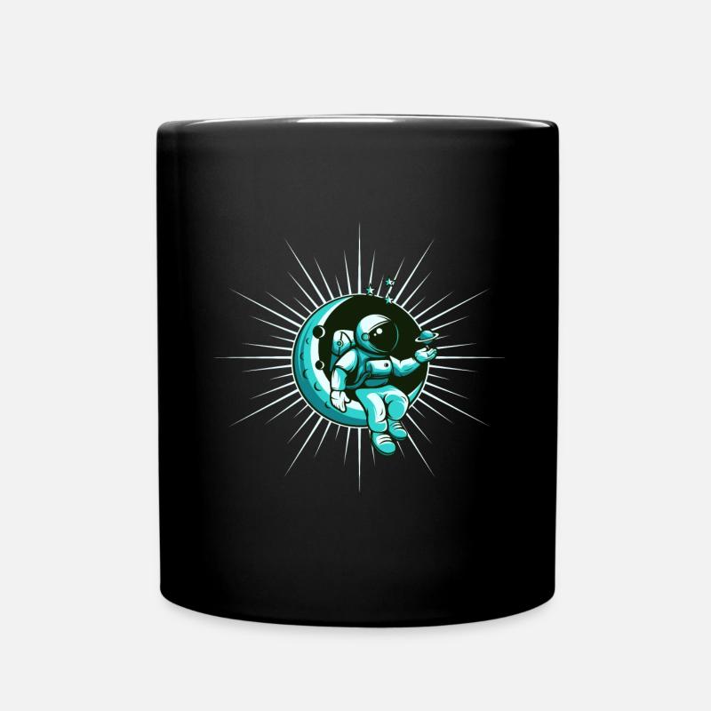 Spaceman sitting on the Moon - Tasse einfarbig - Schwarz
