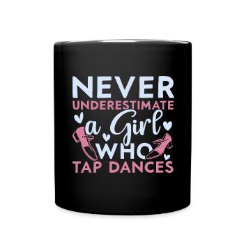 Ne sous-estimez jamais une fille qui tape - Mug uni - noir - Devant