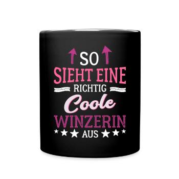 So sieht eine coole Winzerin aus Kellerei Wein - Tasse einfarbig - Schwarz - Vorne
