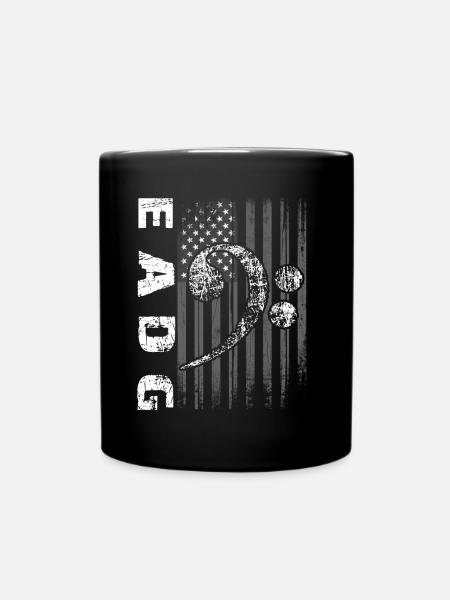 EADG Bassnoten mit amerikanischer Flagge - Tasse einfarbig - Schwarz