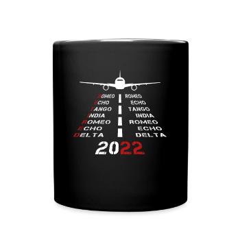 Pensionierter Pilot 2022 Phonetic Alphabet Plane Runway - Tasse einfarbig - Schwarz - Vorne