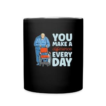 Caregiving You Make a Difference Family Caregiver - Tasse einfarbig - Schwarz - Vorne