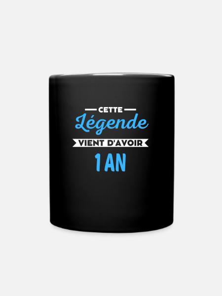 Cette Légende vient d'avoir 1 an - Mug uni - noir