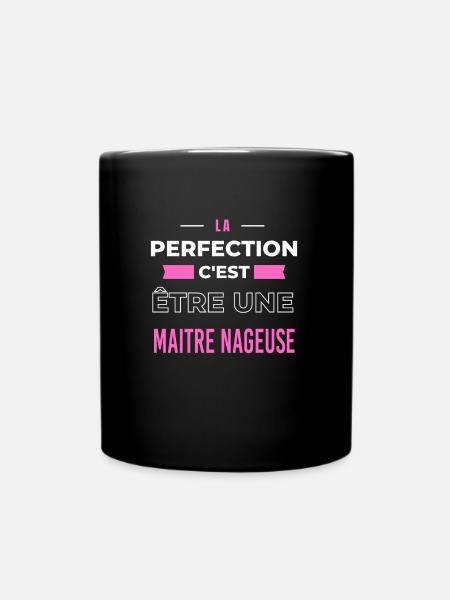 La perfection, c'est être une maitre nageuse - Mug uni - noir