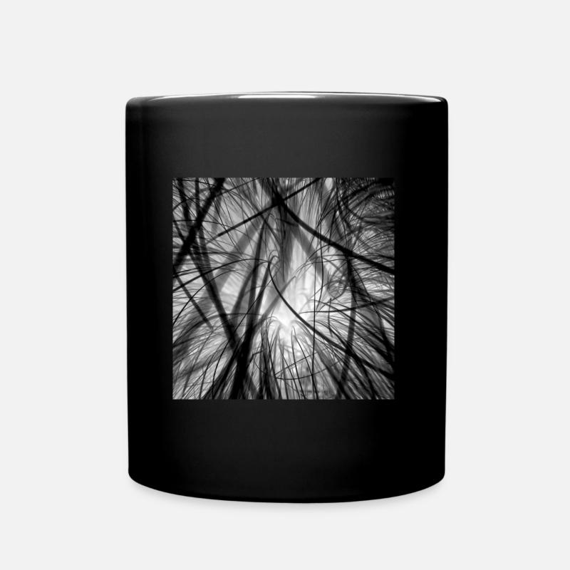 Encombrement de câbles noir et blanc - Mug uni - noir