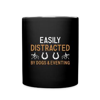 Les cavaliers sont facilement distraits par les chiens et le concours complet - Mug uni - noir - Devant