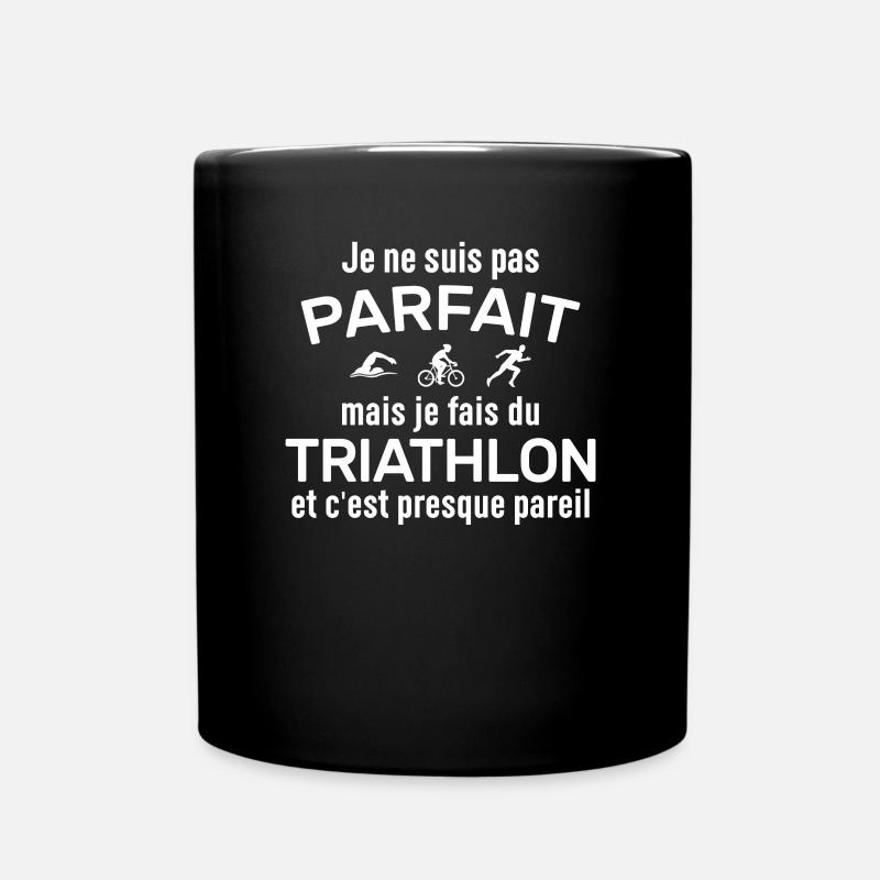 je fais du triathlon c'est presque pareil - Mug uni - noir