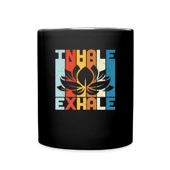 Einatmen Ausatmen Yoga Retro - Tasse einfarbig - Schwarz - Vorne