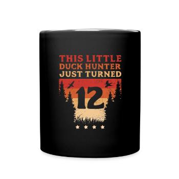 Hunter Ce petit chasseur de canard vient d’avoir 12 ans - Mug uni - noir - Devant
