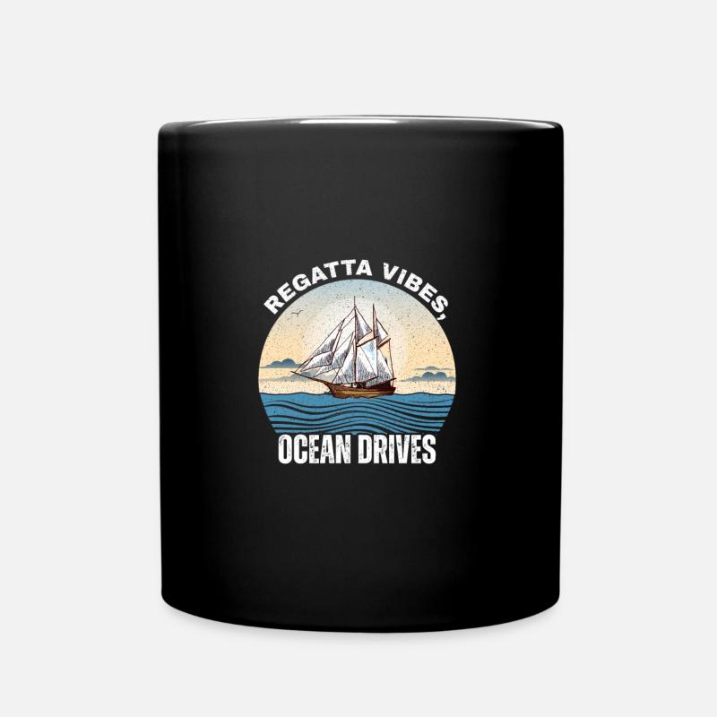 Voilier sur la mer - Mug uni - noir