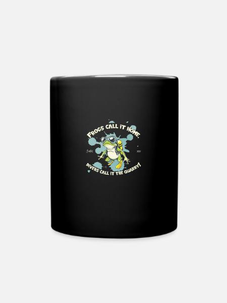 Grenouille plongeuse avec le dicton Maison rencontre étang de carrière - Mug uni - noir