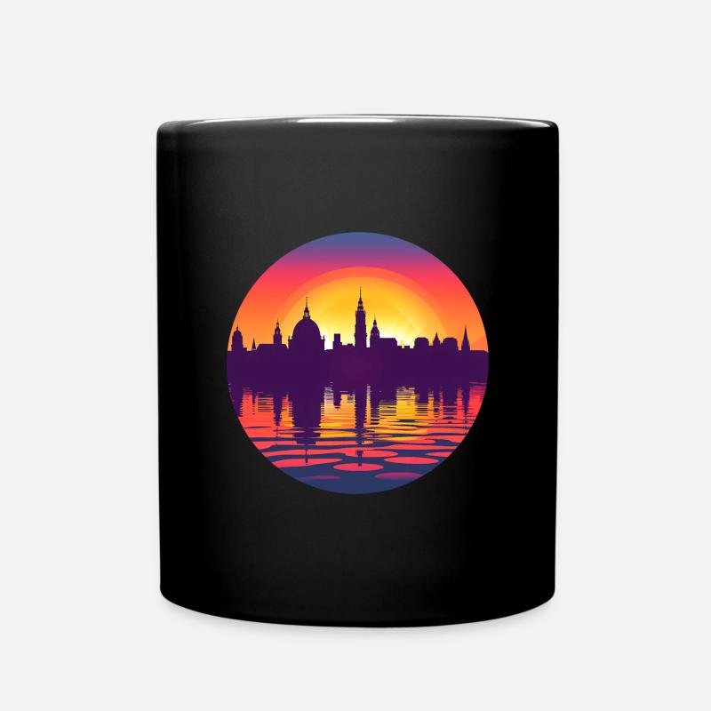 Halle Skyline - Tasse einfarbig - Schwarz