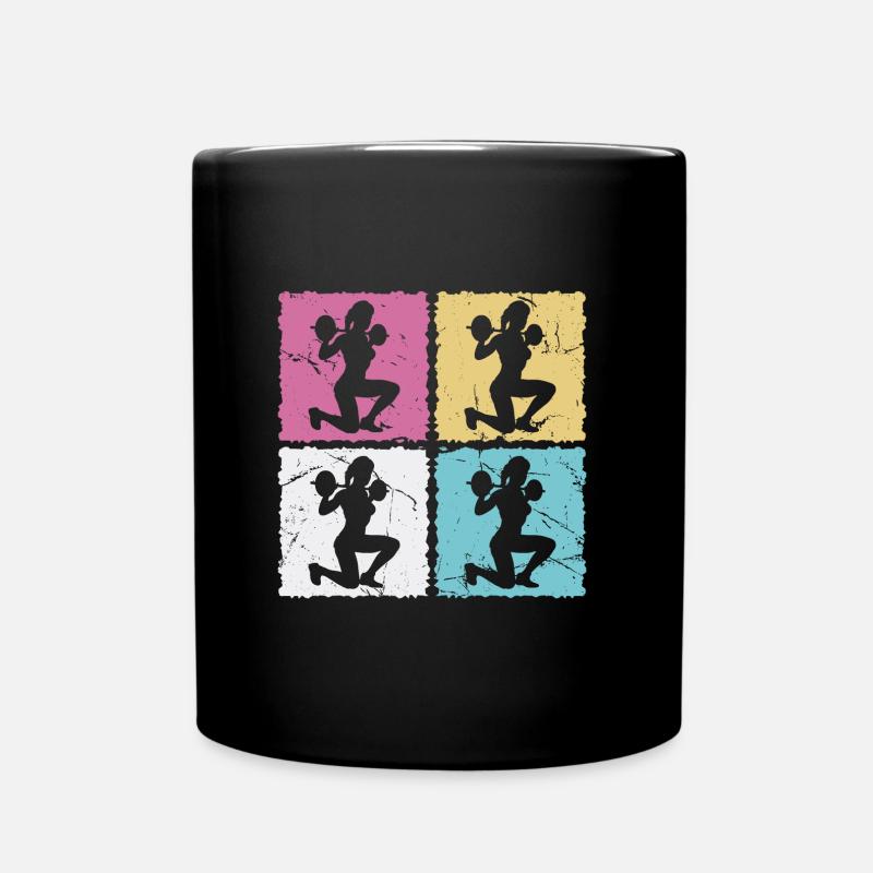 Femme à l’entraînement d’haltères dans le gymnase - Mug uni - noir