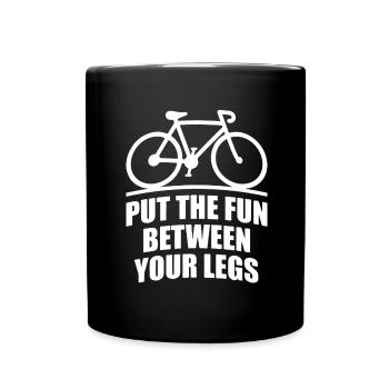 Mettez le plaisir entre vos jambes - Mug uni - noir - Devant