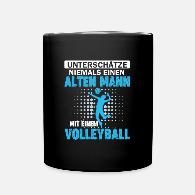 alter Mann mit einem Volleyball - Tasse einfarbig - Schwarz