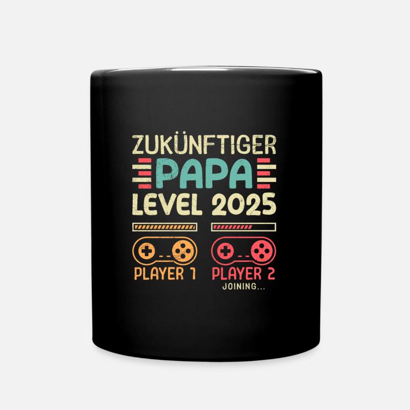 ZUKÜNFTIGER PAPA LEVEL 2025 Vintage Spielerpapa - Tasse einfarbig - Schwarz