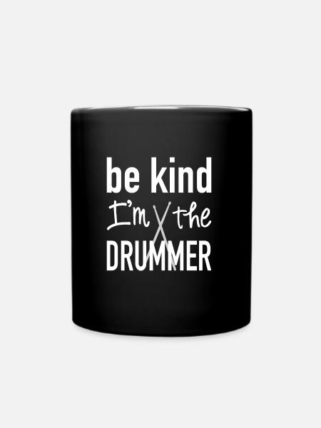 soyez gentil je suis le batteur - Mug uni - noir