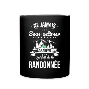 Sous-estimer quadragénaire qui fait randonnée - Mug uni - noir - Devant