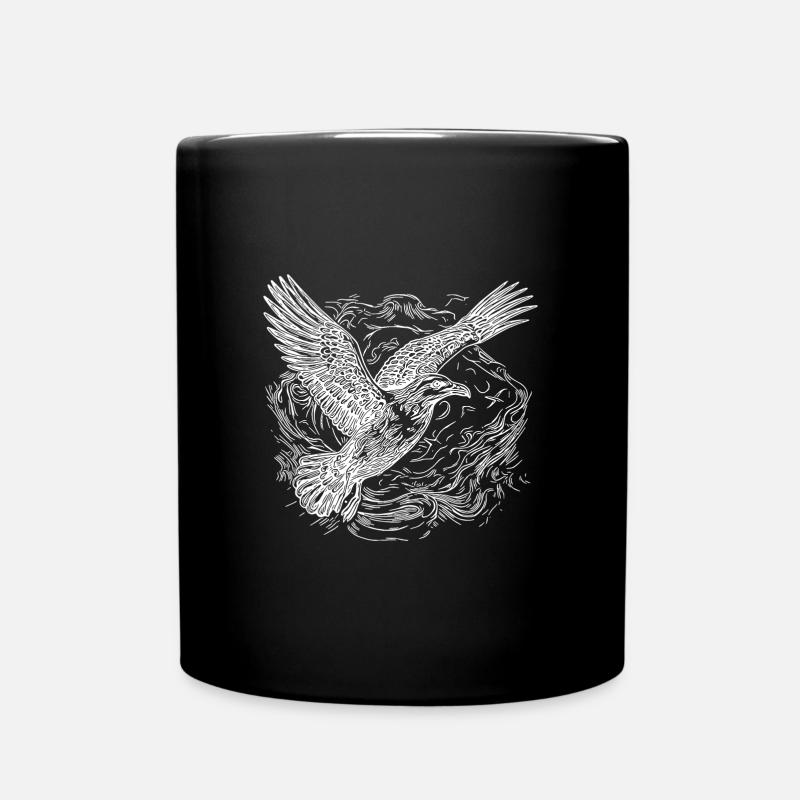 Mouette volante au-dessus de la mer - Mug uni - noir