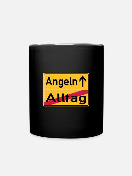 Alltag - Angeln - Ortsschild - Tasse einfarbig - Schwarz