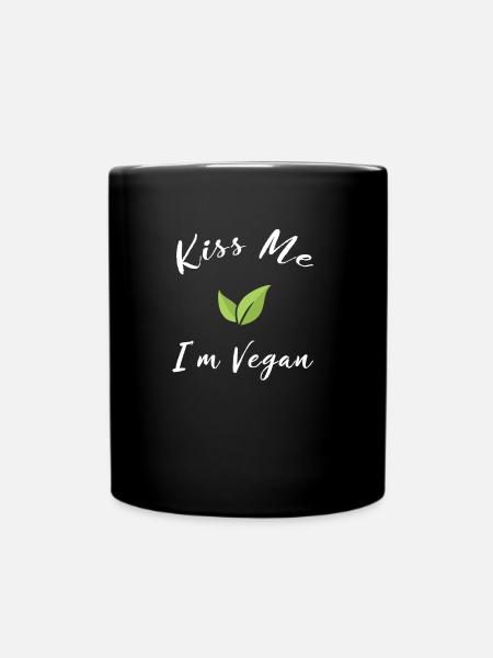 Vegan Designs - Kiss Me I’m Vegan - Tasse einfarbig - Schwarz