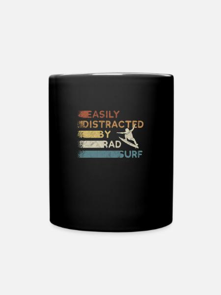 Easily Distracted By Rad Surf Retro Stoked Surfer - Tasse einfarbig - Schwarz