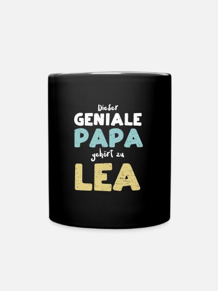 Dieser Geniale Papa Gehört Zu Lea - Tasse einfarbig - Schwarz