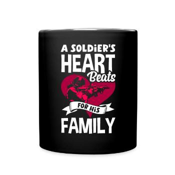 A Soldier's Heart Beats for his Family Father's - Tasse einfarbig - Schwarz - Vorne