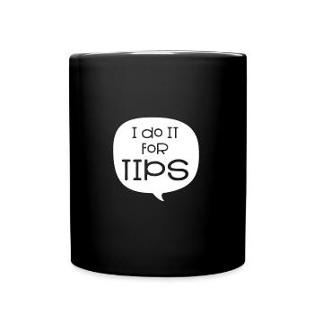 Serveuse au bar du restaurant - Mug uni - noir - Devant