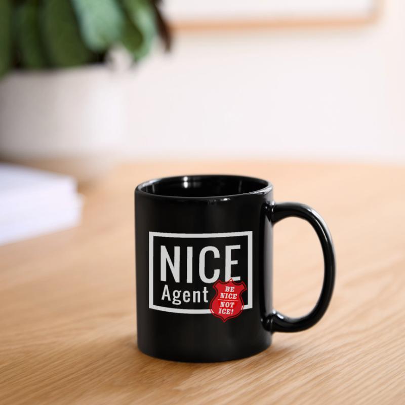 Logo d’agent NICE avec badge statement be nice Mug uni