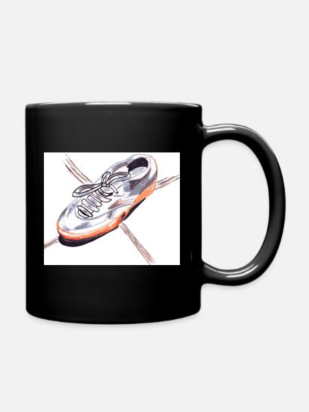 Unterwegs: Skizzen und Strichen eines Sneakers - Tasse einfarbig - Schwarz