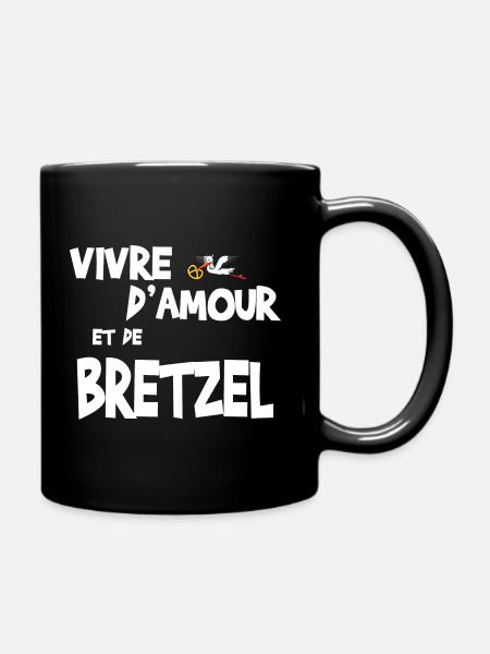 Amour et bretzel - Cadeau humour alsacien - Mug uni - noir