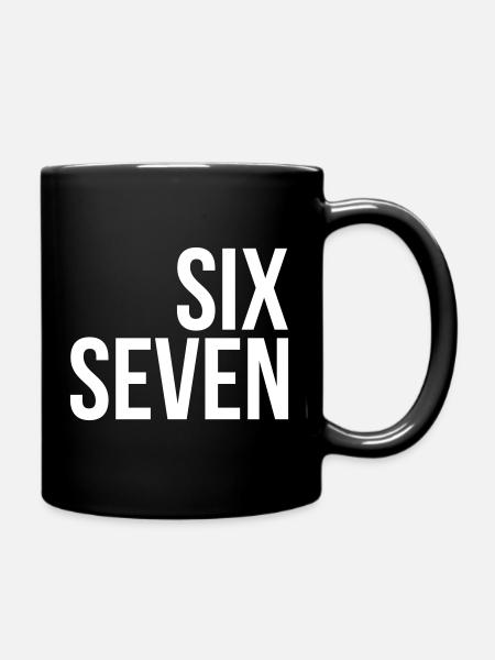 67 texte « six sept » - Mug uni - noir